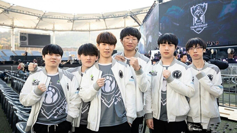 Riot Games 宣布即将推出的补丁 10.05 和排名评分回滚系统的详细信息